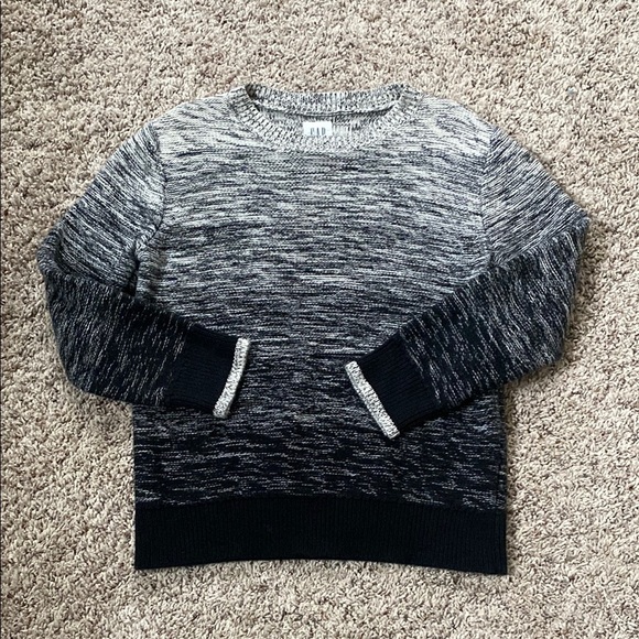GAP Other - Boys Gap Kids Sweater Size Small (6/7)